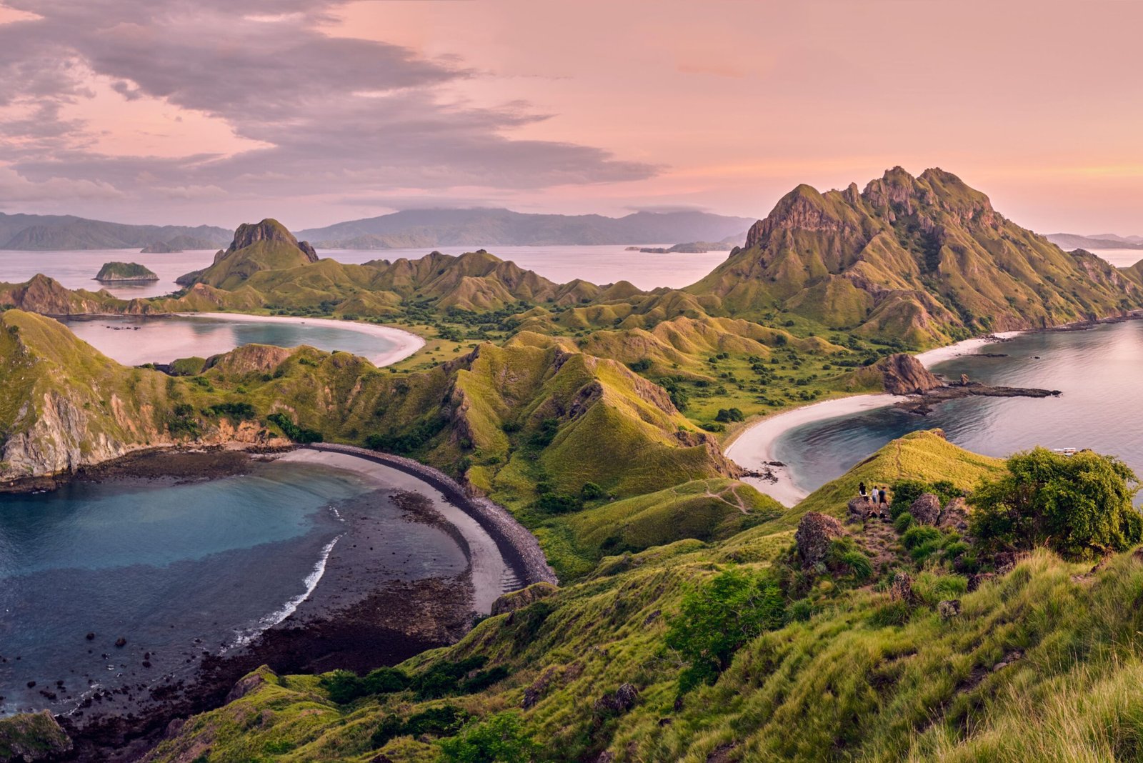 beautiful padar island