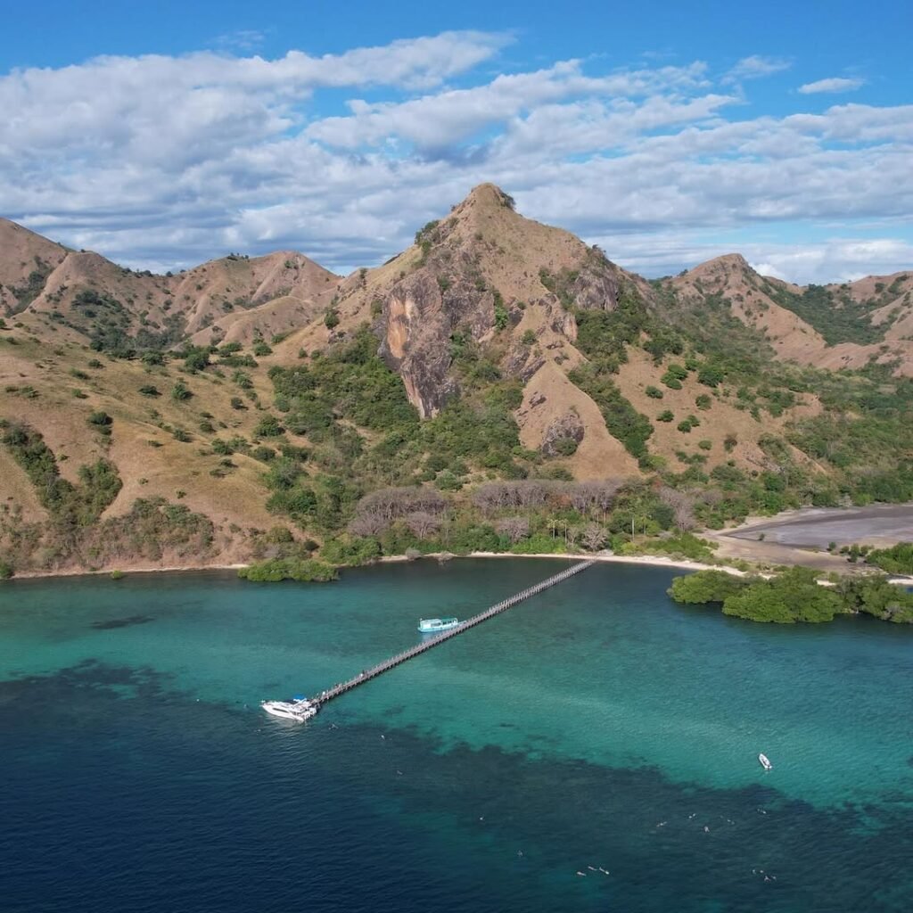 [Arabic] manjarite island