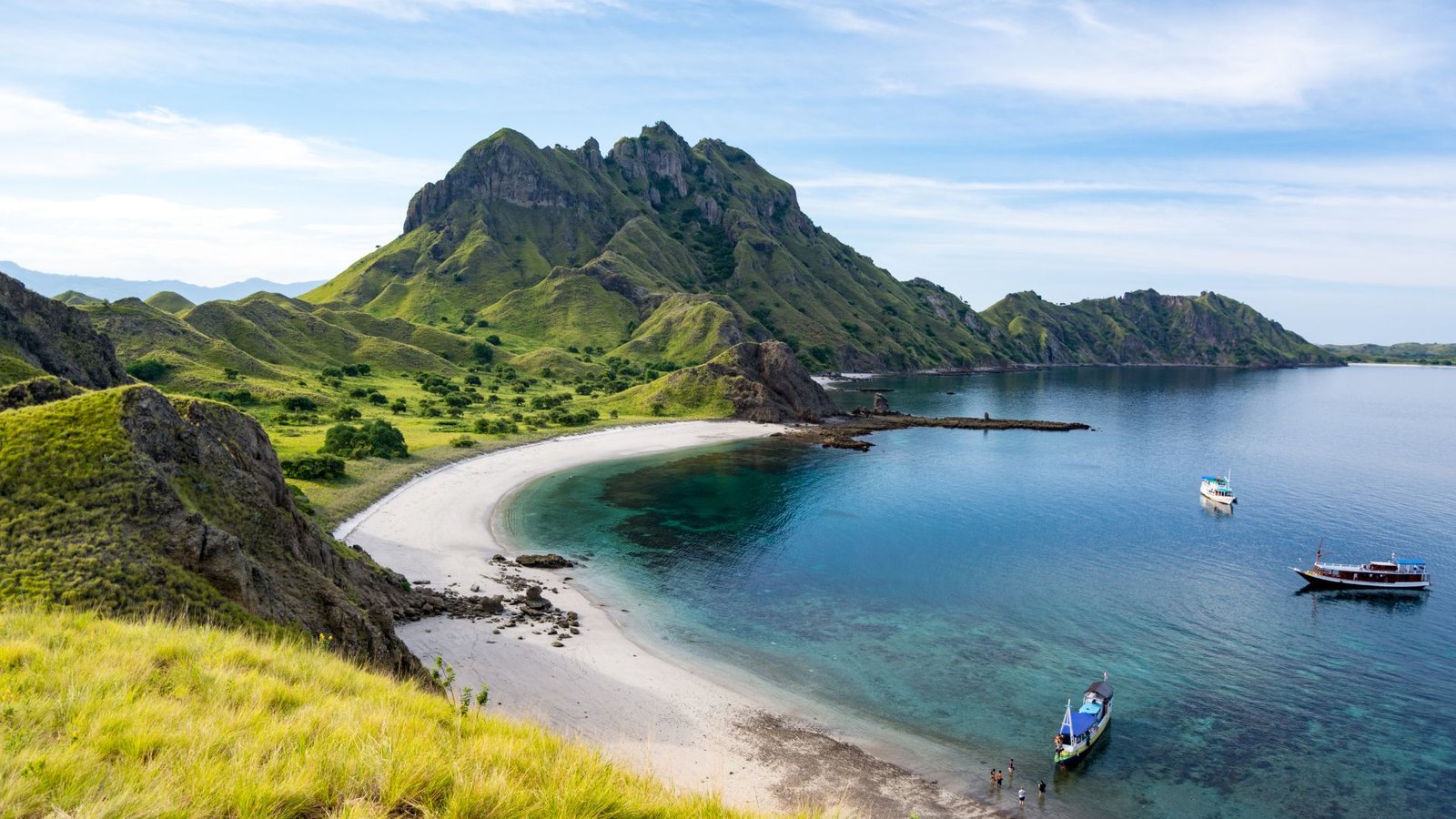 padar island